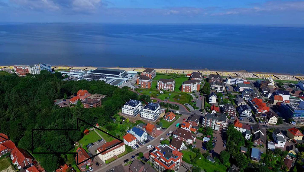 Auf diesem Luftbild ist die gnstige Lage des Hauses gut zu erkennen. Es sind nur 250 m zum Thalassozentrum AHOI! , zum Kurhaus und zum Strand.